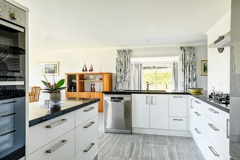 Photo of property in 370 Pomona Road, Tasman, Upper Moutere, 7173