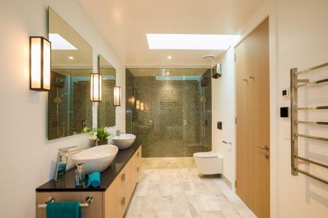 Photo of property in 5 Ogilvie Lane, Arrowtown, 9371