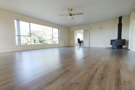 Photo of property in 96 Mountbatten Avenue, Hillcrest, Auckland, 0627