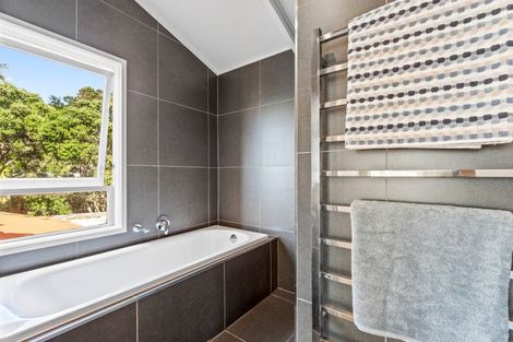 Photo of property in 465 Leigh Road, Whangateau, 0985