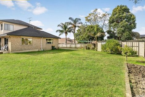 Photo of property in 16 Sunny Crescent, Huapai, Kumeu, 0810