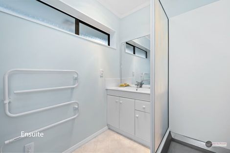 Photo of property in 94 Viewmont Drive, Harbour View, Lower Hutt, 5010