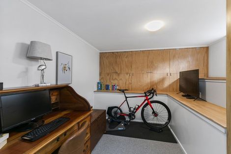 Photo of property in 41 Cockayne Road, Khandallah, Wellington, 6035