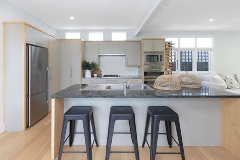 Photo of property in 16 Brenchley Avenue, Strowan, Christchurch, 8052