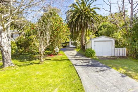 Photo of property in 38 Jocelyn Crescent, Pinehaven, Upper Hutt, 5019