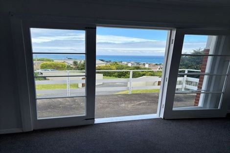 Photo of property in 15 Seaview Terrace, Kew, Dunedin, 9012