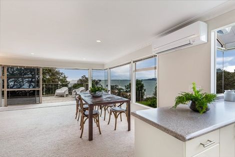Photo of property in 45c Hyde Road, Rothesay Bay, Auckland, 0630