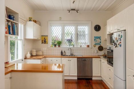 Photo of property in 38 Edenvale Crescent, Mount Eden, Auckland, 1024