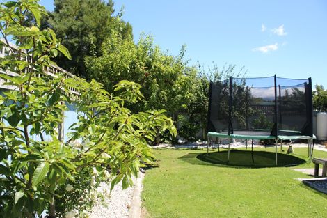 Photo of property in 32 Richmond Road, Carterton, 5713