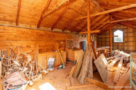 Photo of property in 240 Te Pahu Road, Te Pahu, 3285