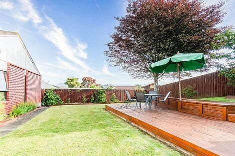 Photo of property in 24 Tiverton Crescent, Whalers Gate, New Plymouth, 4310