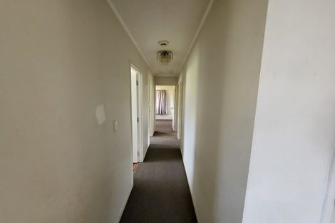 Photo of property in 1/13 Fernhaven Place, Massey, Auckland, 0614