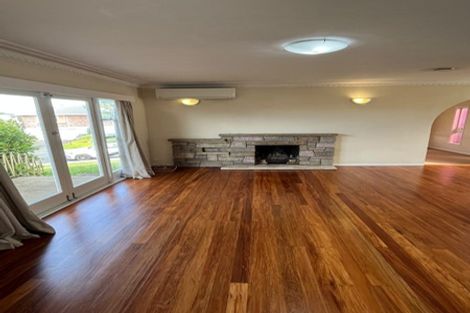 Photo of property in 34 Andrew Road, Howick, Auckland, 2010