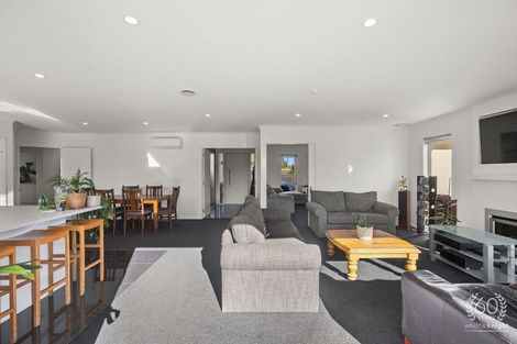 Photo of property in 128 Halswell Junction Road, Halswell, Christchurch, 8025