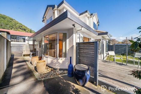 Photo of property in 1/274 Muritai Road, Eastbourne, Lower Hutt, 5013