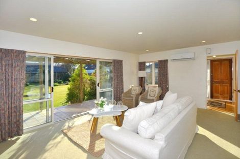 Photo of property in 105 Waimairi Road, Ilam, Christchurch, 8041
