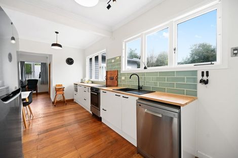 Photo of property in 106 Maeroa Road, Maeroa, Hamilton, 3200