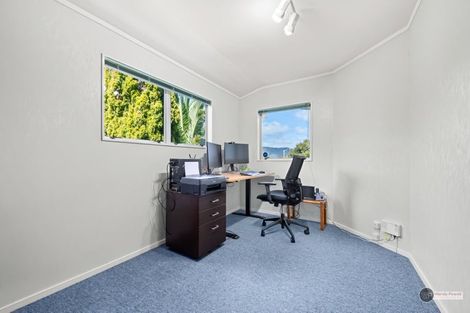Photo of property in 74 Tirohanga Road, Tirohanga, Lower Hutt, 5010