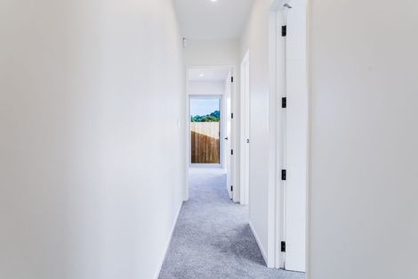 Photo of property in 37 Horokaka Street, Massey, 0614