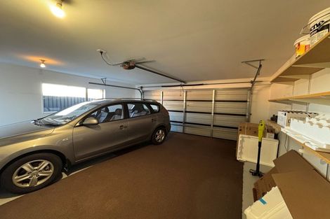 Photo of property in 2 Whio Close, Parklands, Christchurch, 8083