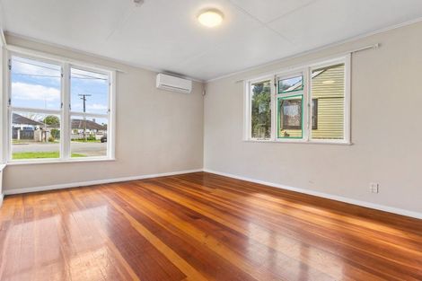 Photo of property in 6 Tate Place, Otara, Auckland, 2023