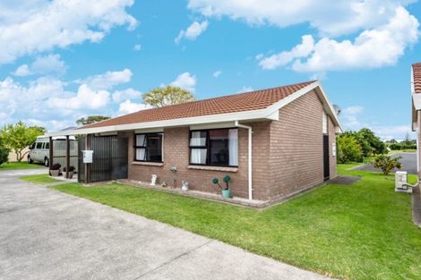 Photo of property in Orange Grove Flats, 25/549 Childers Road, Te Hapara, Gisborne, 4010