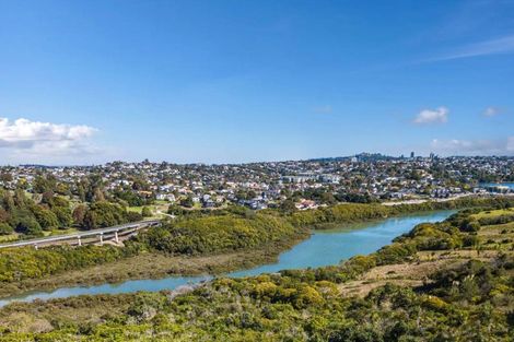 Photo of property in 3b Colenso Place, Mission Bay, Auckland, 1071