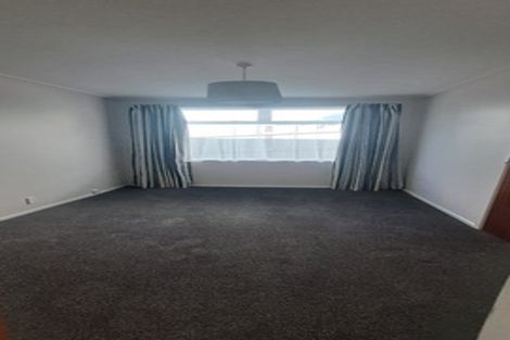 Photo of property in 5 Mulberry Street, Maungaraki, Lower Hutt, 5010