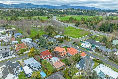 Photo of property in 15 Hardie Street, Hokowhitu, Palmerston North, 4410