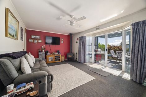 Photo of property in 7a Ward Place, Richmond Heights, Taupo, 3330