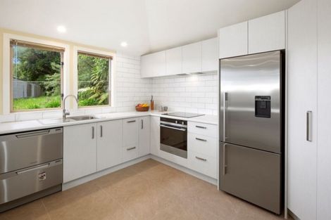 Photo of property in 23 Doris Gordon Crescent, Crofton Downs, Wellington, 6035