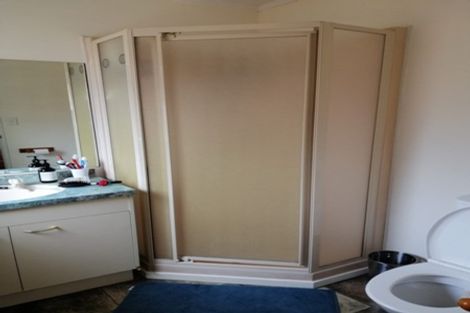 Photo of property in 1/72 Millhouse Drive, Northpark, Auckland, 2013