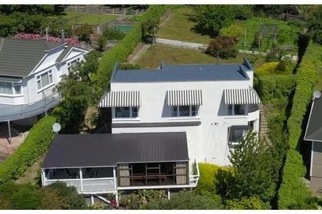 Photo of property in 38 Saint Andrews Hill Road, Mount Pleasant, Christchurch, 8081