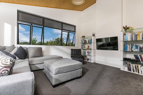 Photo of property in 36a Wicklam Lane, Greenhithe, Auckland, 0632