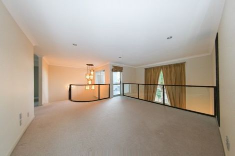 Photo of property in 30 Cherrywood Crescent, Northpark, Auckland, 2013