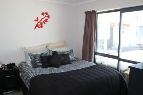 Photo of property in 32 Richmond Road, Carterton, 5713