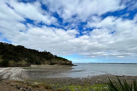 Photo of property in 24 Te Wairoa Lane, Tinopai, 0593