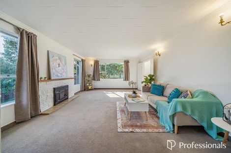 Photo of property in 3a Saint Ronans Avenue, Waterloo, Lower Hutt, 5011