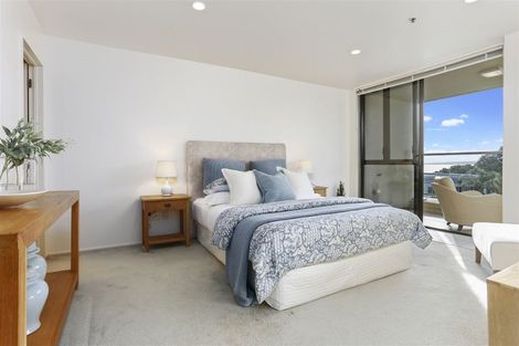 Photo of property in 3c/173 Hurstmere Road, Takapuna, Auckland, 0622