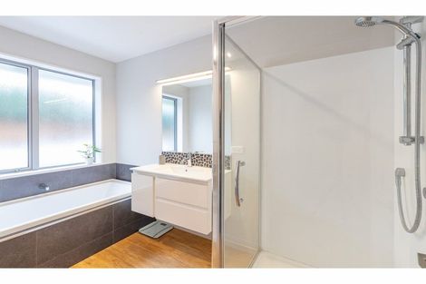 Photo of property in 8 Polish Settlers Place, Marshland, Christchurch, 8083