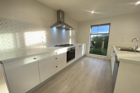 Photo of property in 24 Burnham School Road, Rolleston, 7614