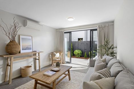 Photo of property in 2/21 Hills Road, Edgeware, Christchurch, 8013