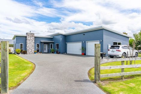 Photo of property in 5 Grange Lane, Waipu, 0510