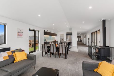 Photo of property in 5 Walter Place, Kirwee, Darfield, 7571