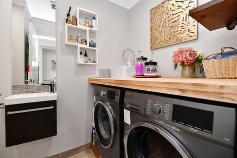 Photo of property in 117 Bonair Crescent, Silverdale, 0932