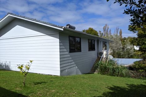 Photo of property in 1/6 Makora Road, Massey, Auckland, 0614