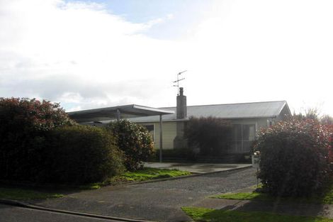 Photo of property in 22 Kupe Drive, Carterton, 5713