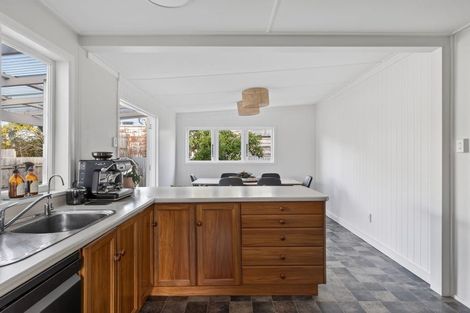 Photo of property in 87 Ormond Road, Whataupoko, Gisborne, 4010