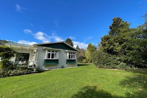 Photo of property in 213 Matakitaki Road, Six Mile, Murchison, 7077