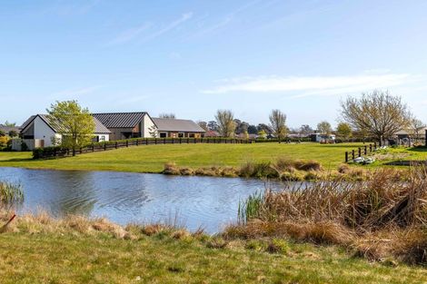 Photo of property in 3 Mara-kai Place, Pegasus, 7612